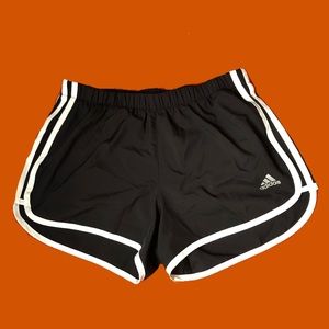 Adidas running shorts✨